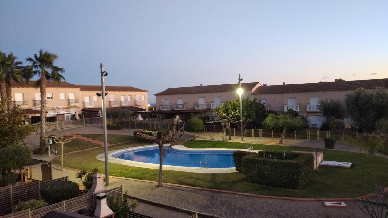 Fantastica Casa Con Piscina Y Playa ,Torredembarra-Tarragona Villa Pobla de Montornés Екстериор снимка